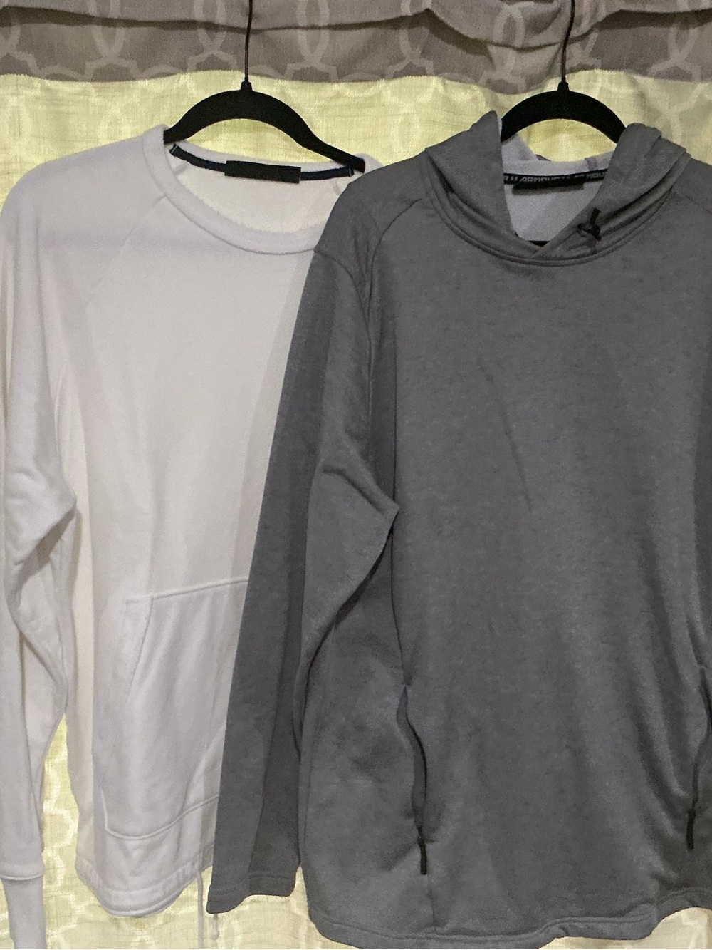 Under Armour Men's Gray Hoodie(XL) and White Crew Sweatshirt(L)